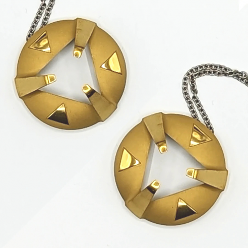 Paire Enchevêtrée avec Pendentifs... Paire Enchevêtrée avec Pendentifs...